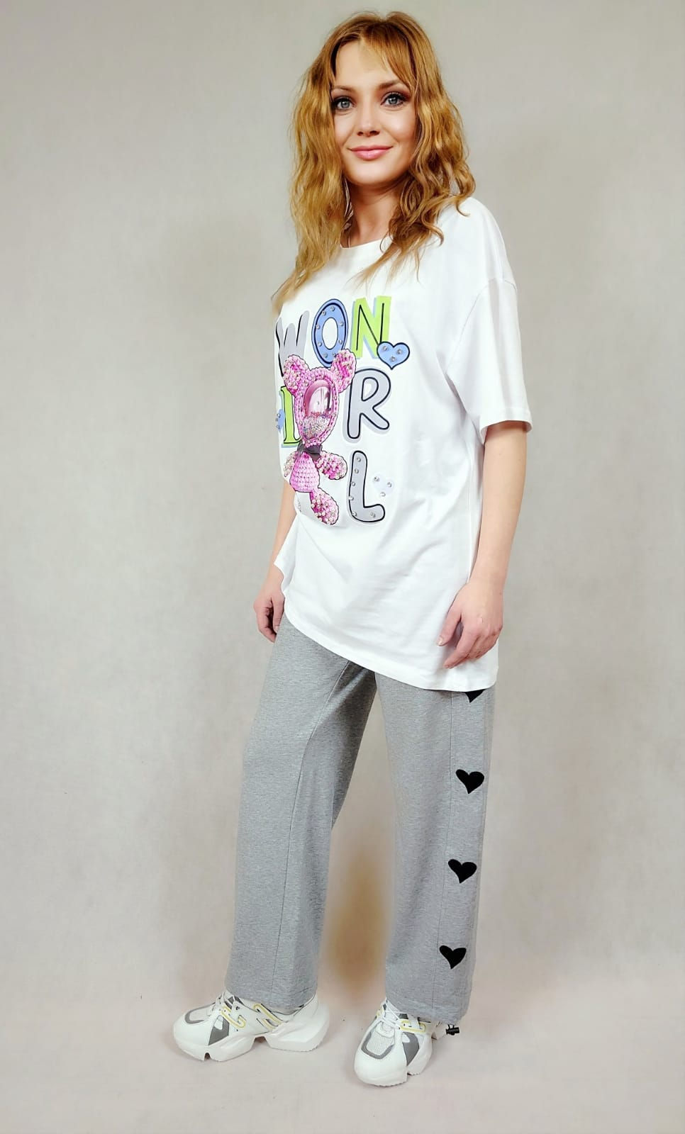 Миниатюра: Koszulki WON i spodnie dreswe w serduszka