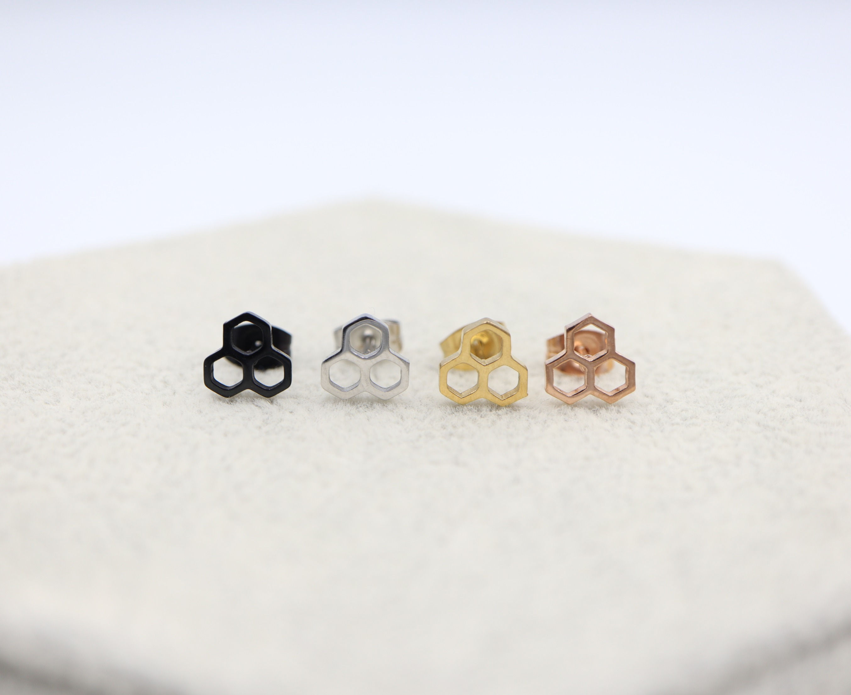 Honeycomb Studs