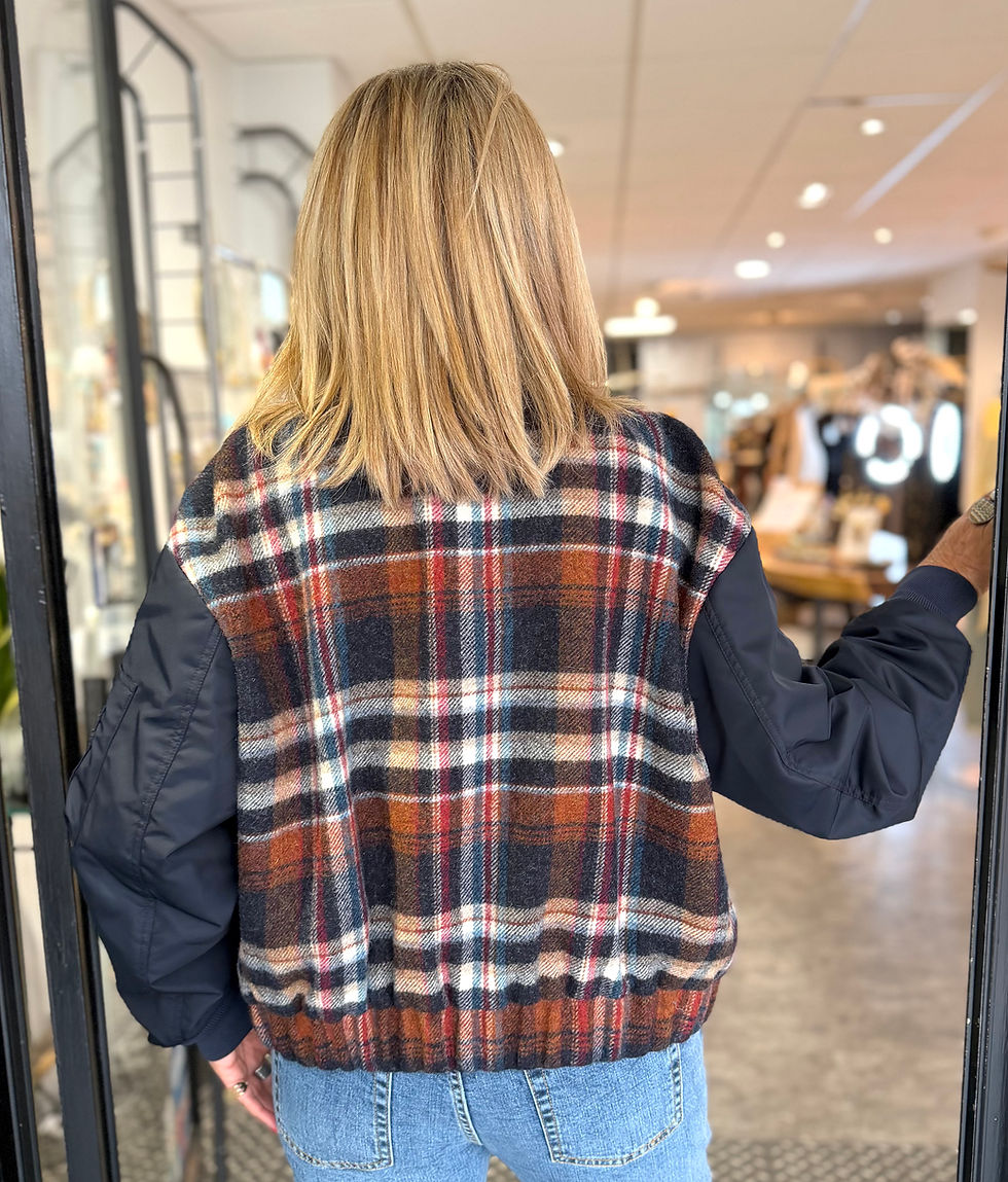 Miniatura: Veste Bazar Delux 