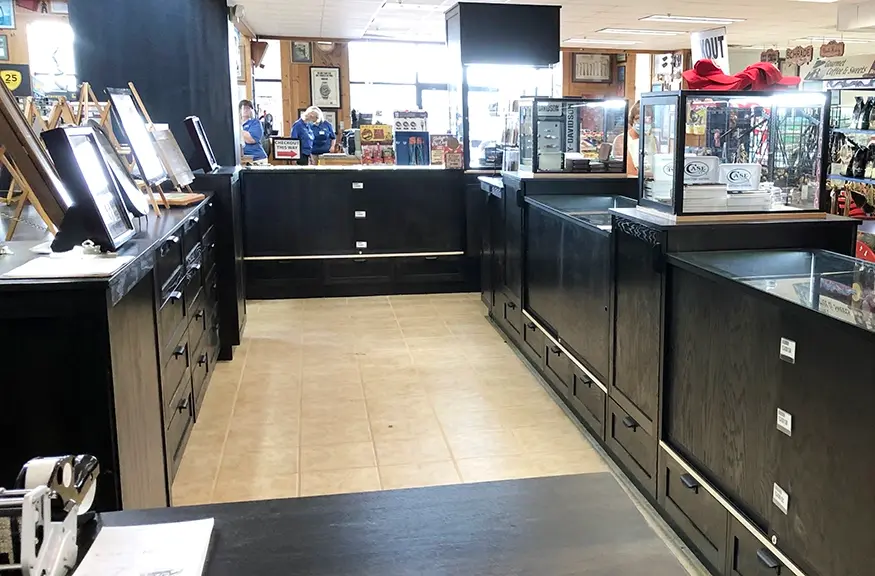 Case Knives @ Smoky Mtn. Knife Works