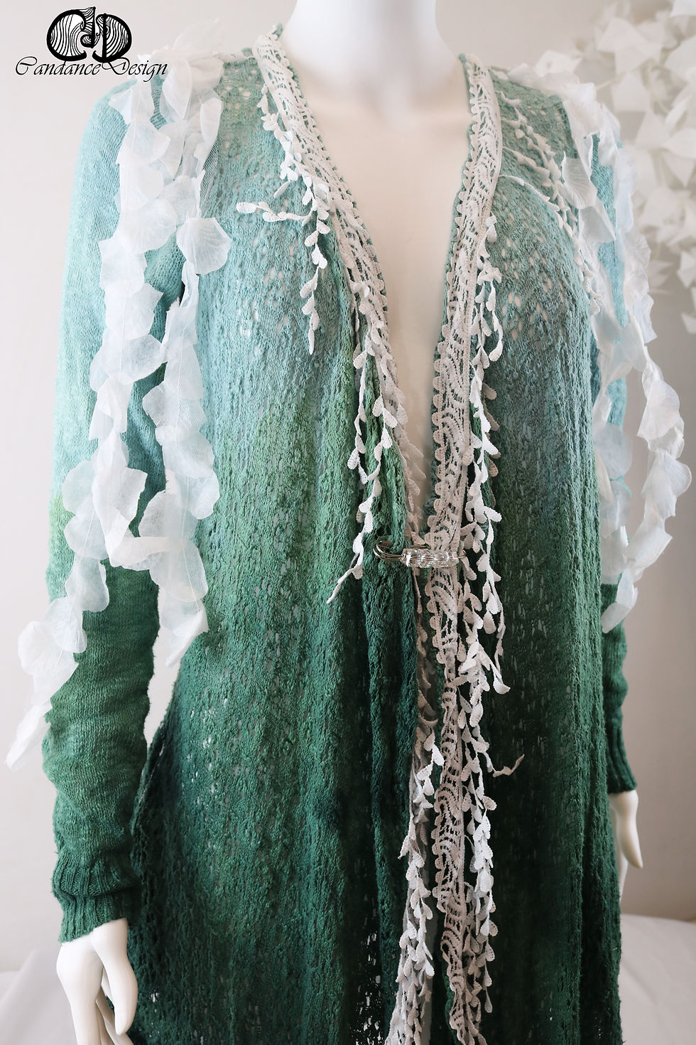 Miniaturbild: Upcycling Ajour Strickjacke