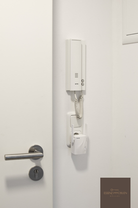 Dominika Reiter ESSENZ IMMOBILIEN Immobilienmaklerin in Bayern Mindelheim Bad Wörishofen Bratislava Slowakei Österreich Osttirol Lienz Wien mindelheim bayern Königsbrunn Investition Immobilienanlage Augsburg