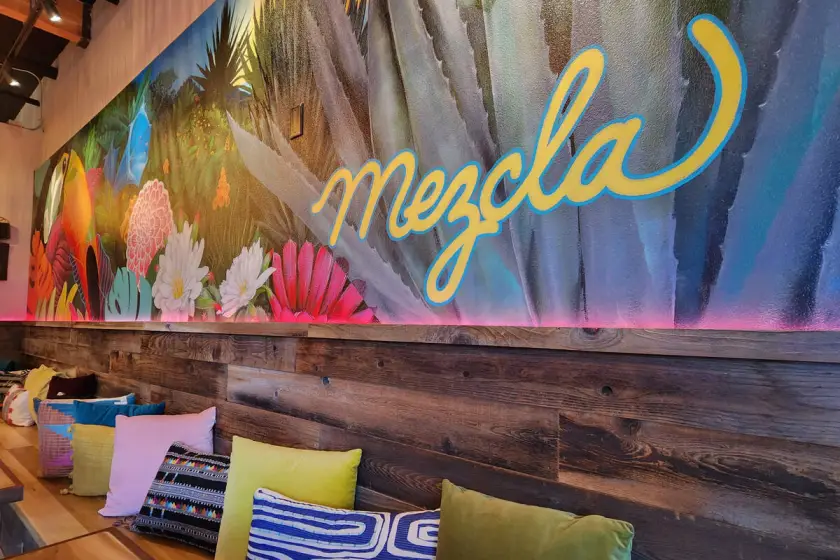 Mezcla business photo