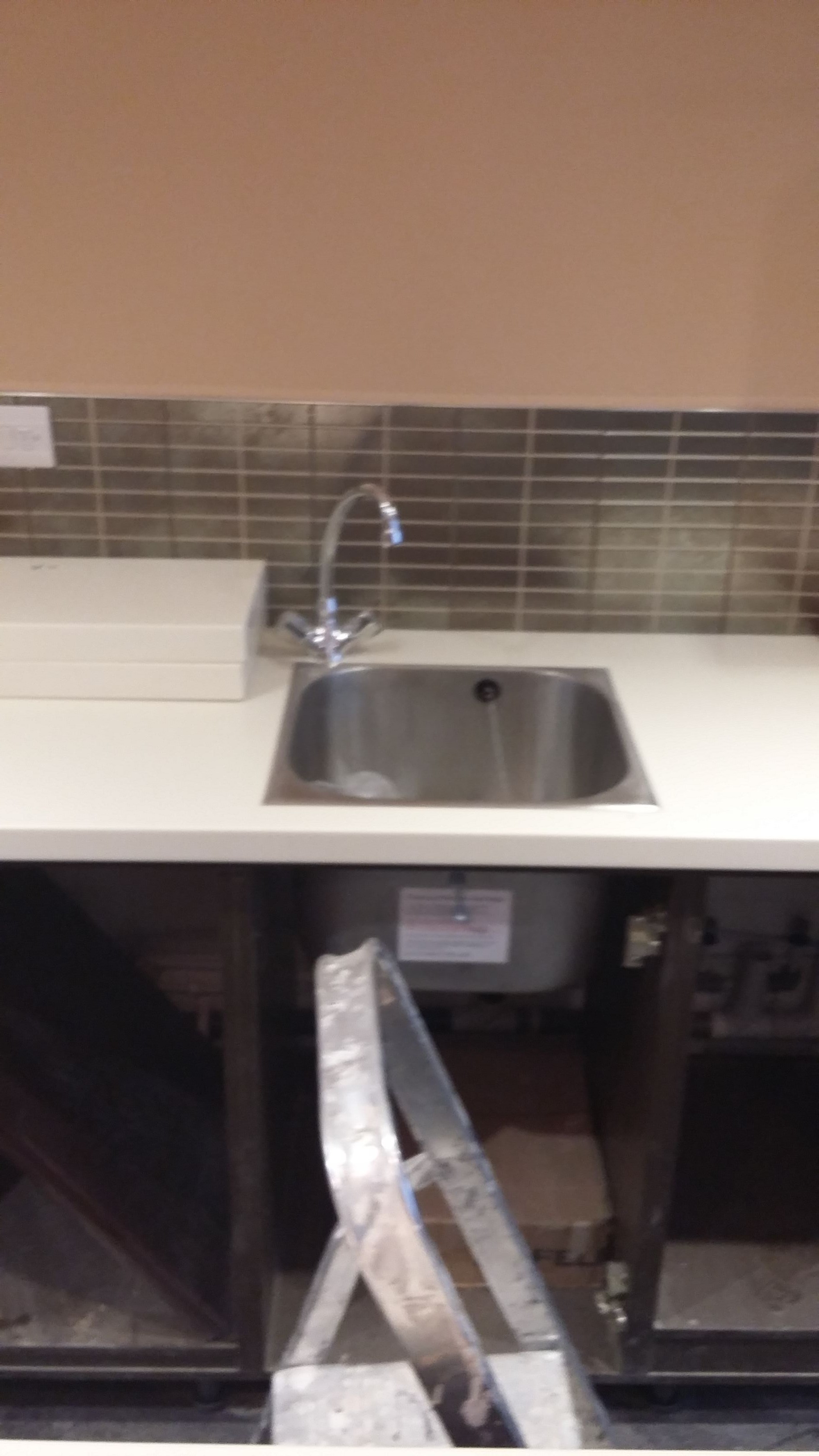 Shop Fitter Patisserie Valerie73