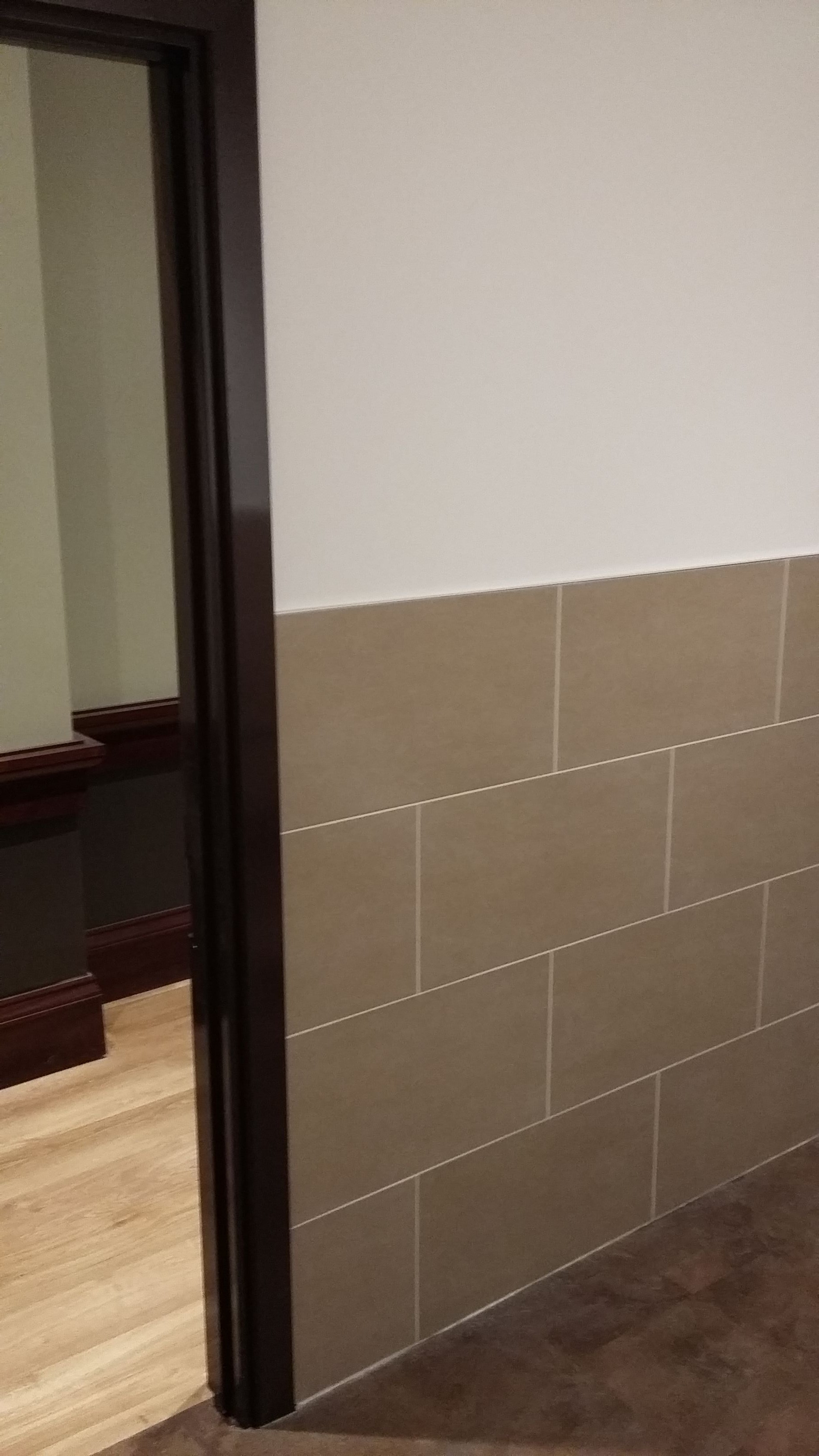 Shop Fitter Patisserie Valerie37