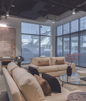 Lounge2.jpg