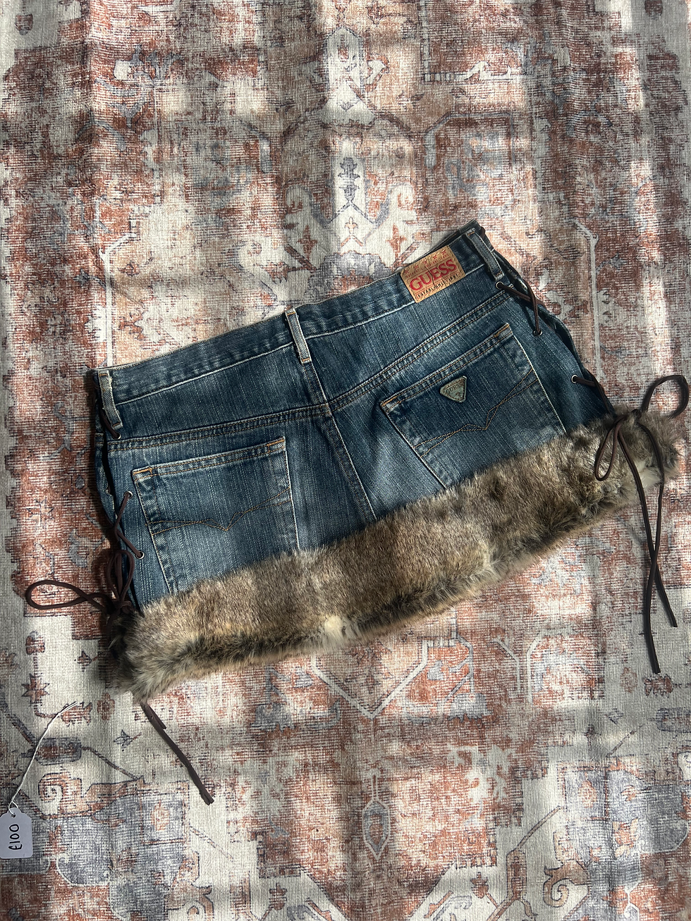 Miniatura: Reworked Guess Skirt  (UK 14/16)