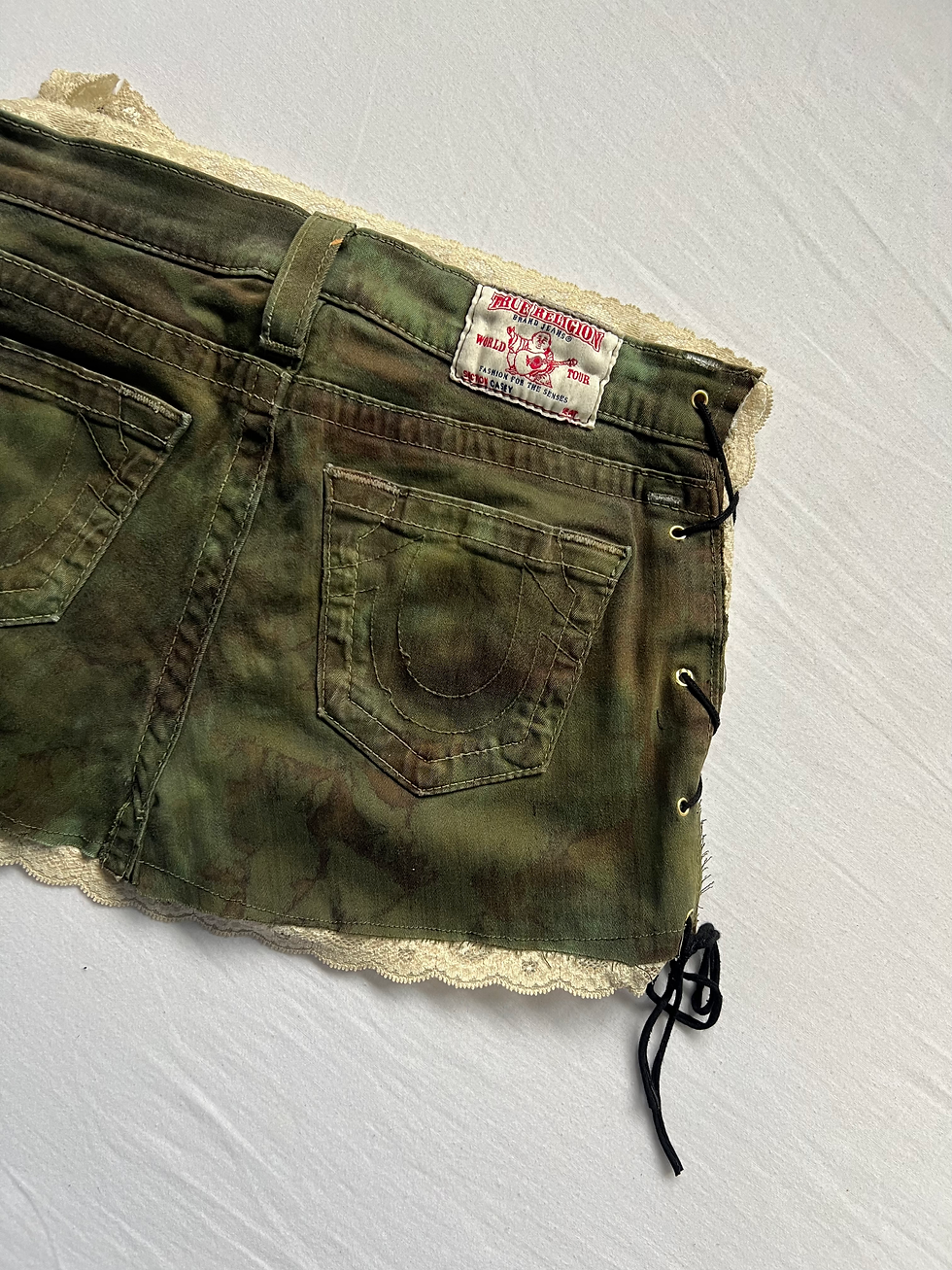 Miniatura: True Religion Rework
