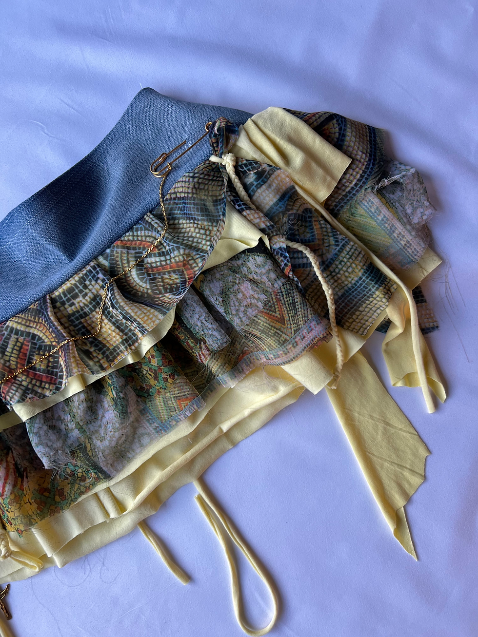 Miniatura: Mosaic Ruffle Skirt