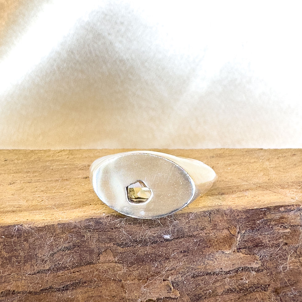 Thumbnail: Oval Signet Ring - Silver and Orange Umba Sapphire