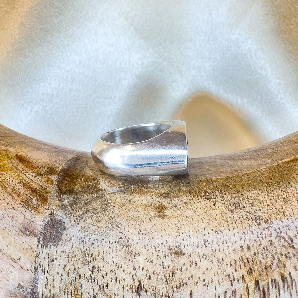 Thumbnail: Oval Signet Ring - Silver and Teal Sapphire