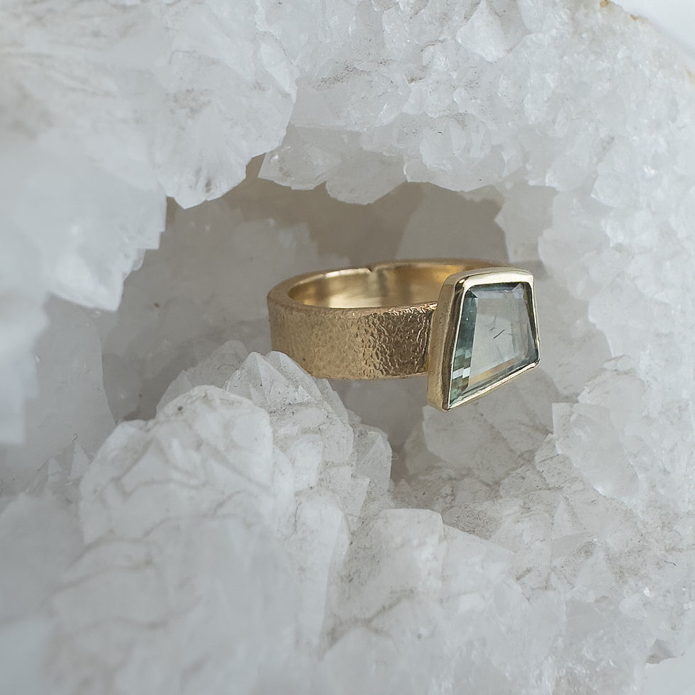 Thumbnail: Maren Ring - 14k Gold and Sapphire