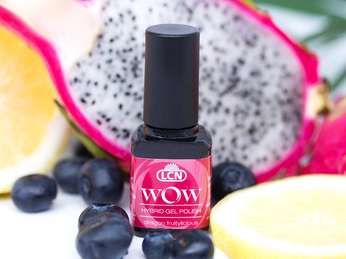 LCN Canada Wow Hybrid Gel Nail polish