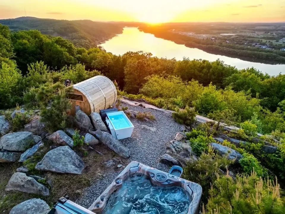 outdoor hottub and view