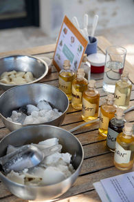 creative work shop at the hummingbee pregnancy retreat creating natural body and belly oils