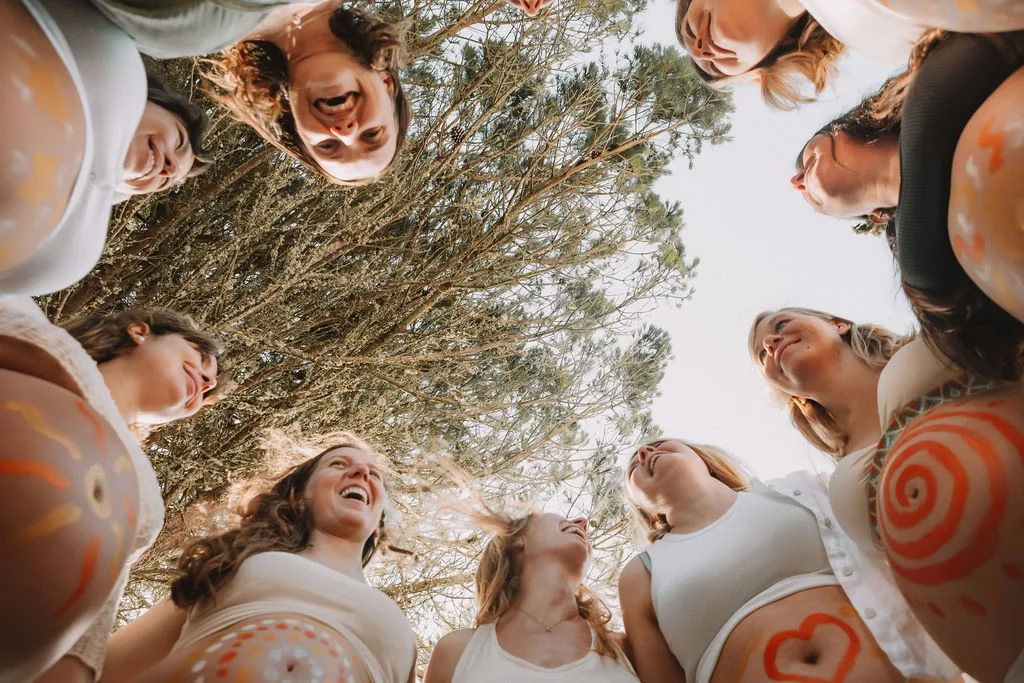 Unravelmama pregnant woman