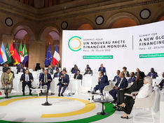 Sommet pour le nouveau pacte financier mondial : Vers un « consensus complet » des participants.