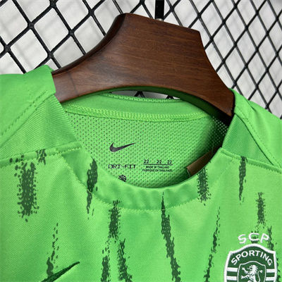 Miniatura: Kit criança Sporting CP terceiro 2024/25