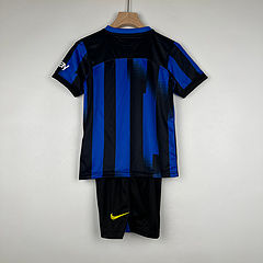 Miniatura: Kit criança Inter Milan principal 2023/24