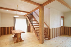 秋田　家づくり　自然素材