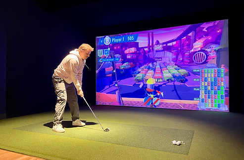 Gimme's Par & Grill Golf Simulators