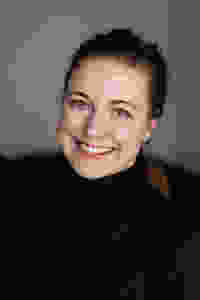 Dana Vronska driver Offispa