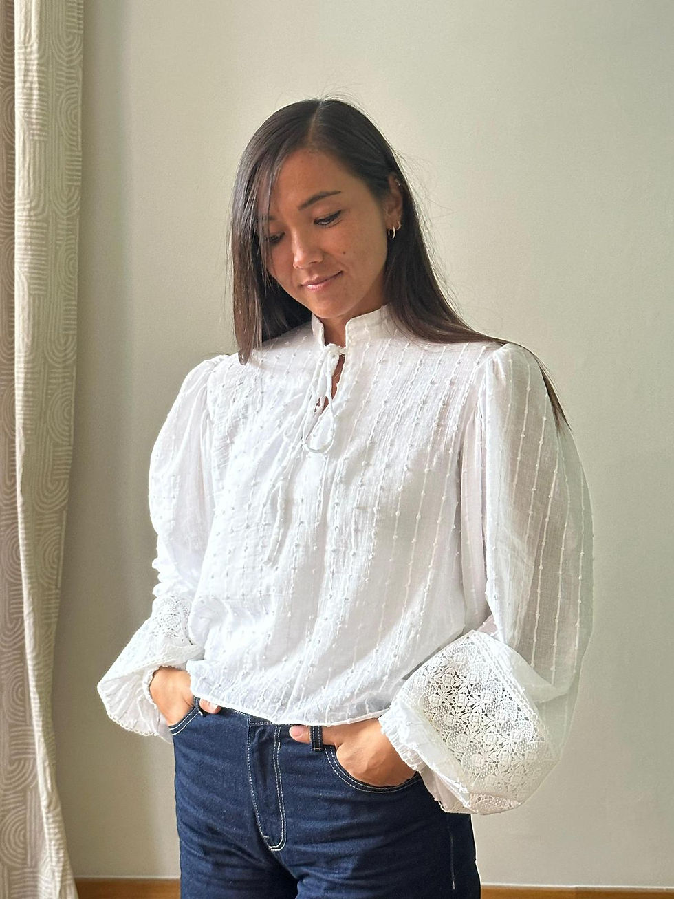 Iris blanc avec dentelle