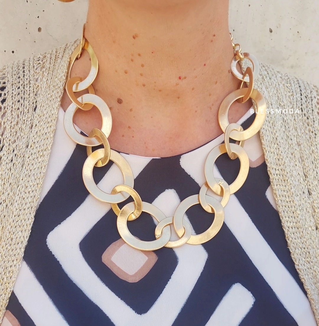 Collar