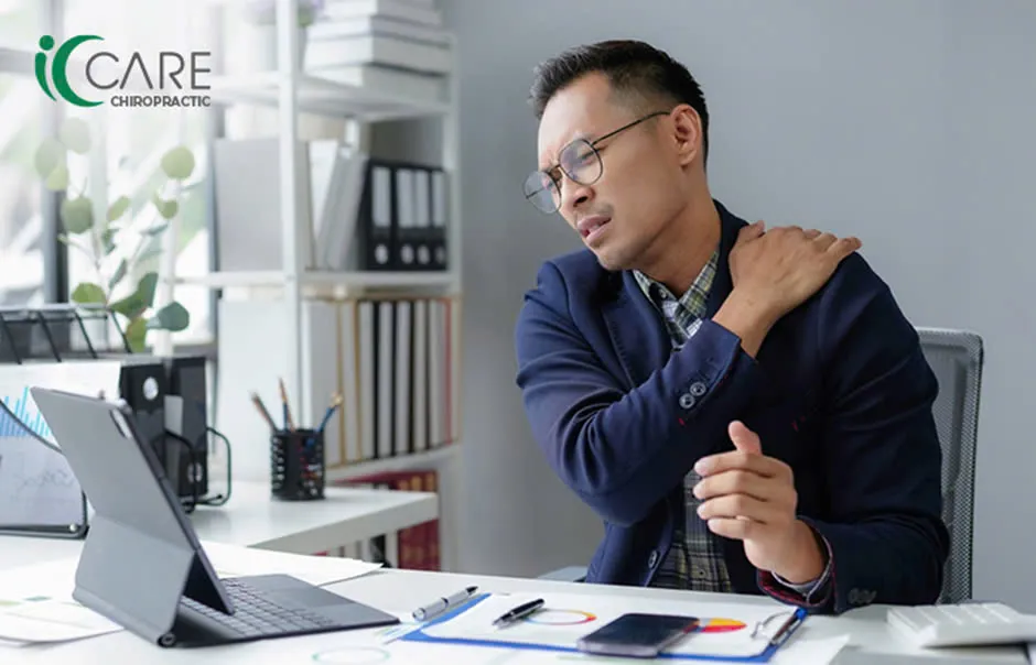 Đau cổ vai gáy lâu ngày ảnh hưởng trực tiếp đến hiệu quả làm việc và chất lượng sống