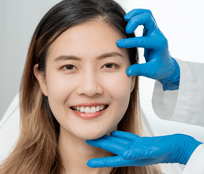 Choosing a Board-Certified Surgeon for Eyelid Surgery in Muscat