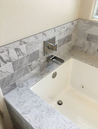 2018-08-10 11.15.21_edited.jpg