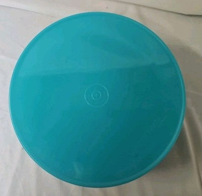 Miniature : Vintage Tupperware Servalier blue #1204-3 With Lid