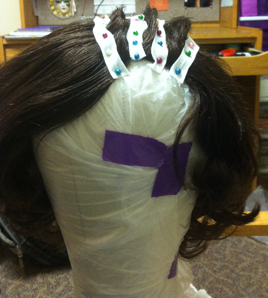 Setting the finger wave