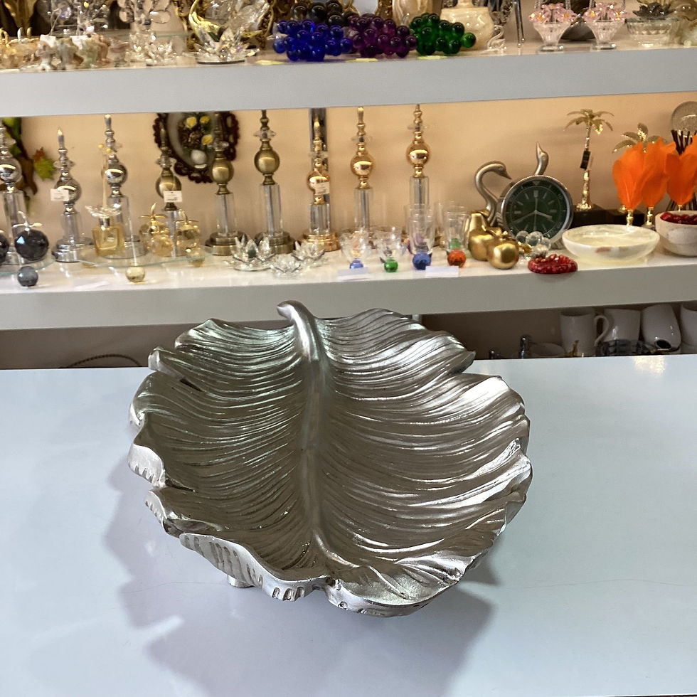 Küçük resim: Dekoratif Yaprak Gümüş Tabak