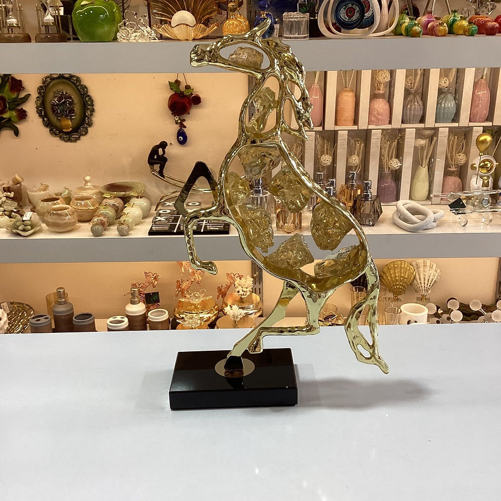 Küçük resim: Kristal Kaideli Dekoratif Şahlanan At Gold Renk