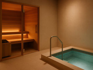 How Saunas & Cold Plunges Boost Recovery