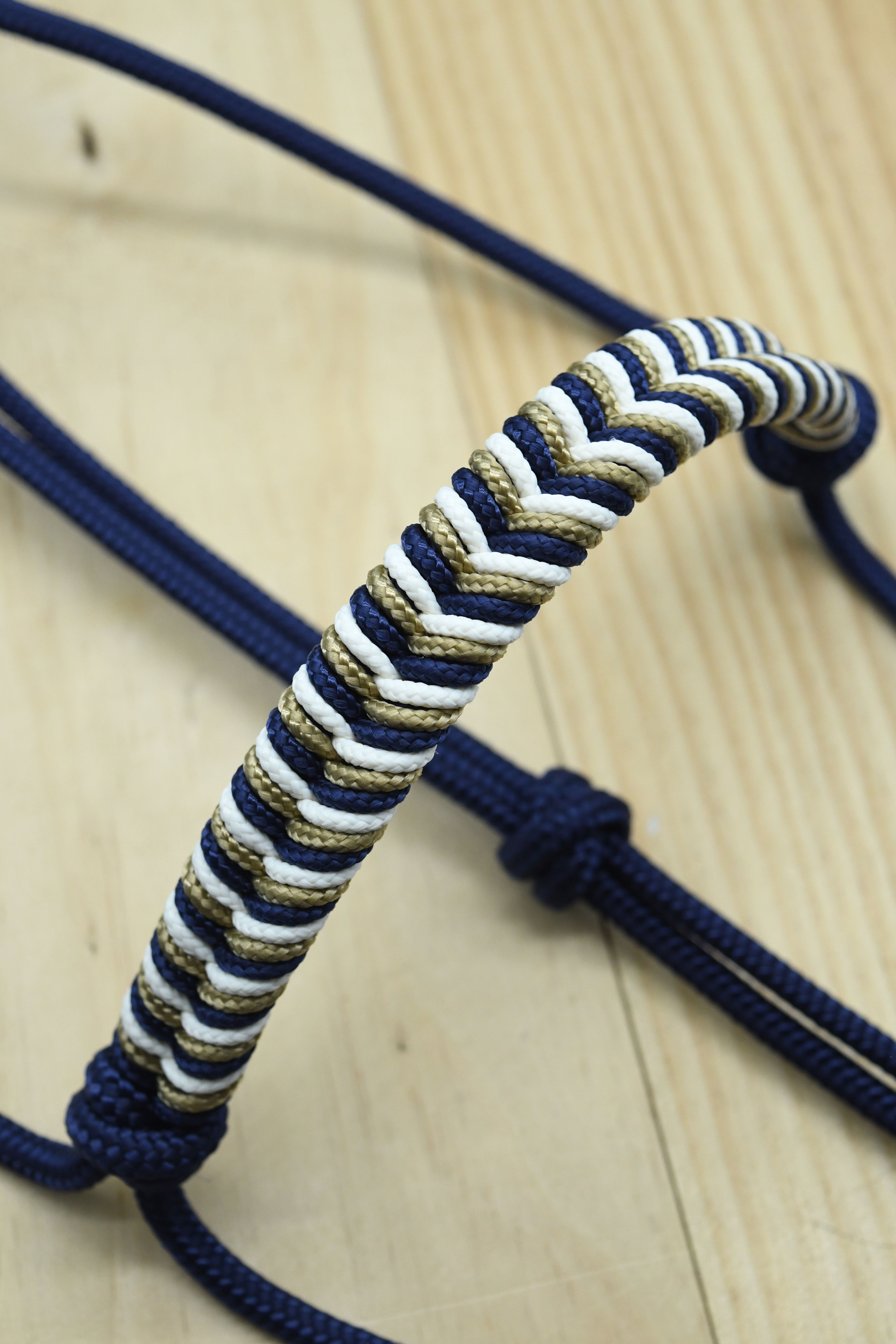 Licol Telling bleu marine / crème / gold