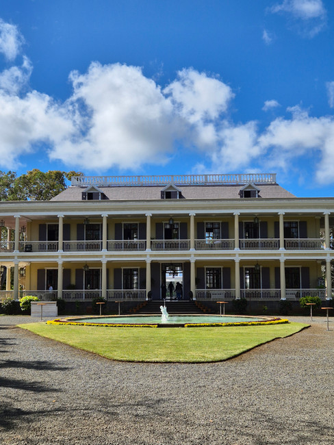 Large old-fashioned country house in Mauritius