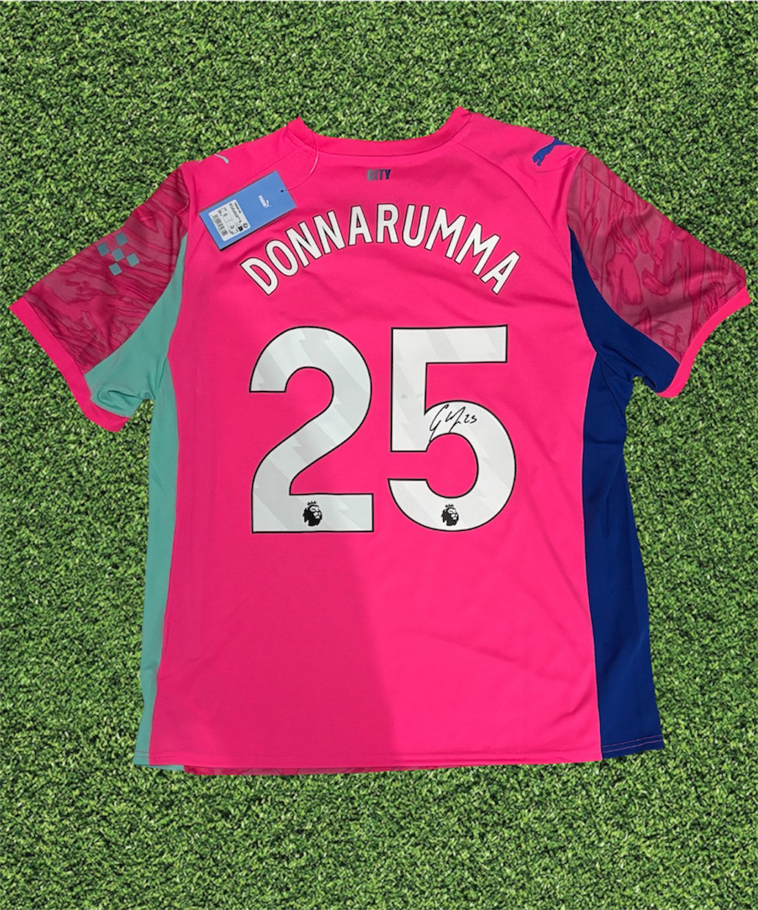 Gianluigi Donnarumma - Manchester City - Signed Gk Shirt 25/26
