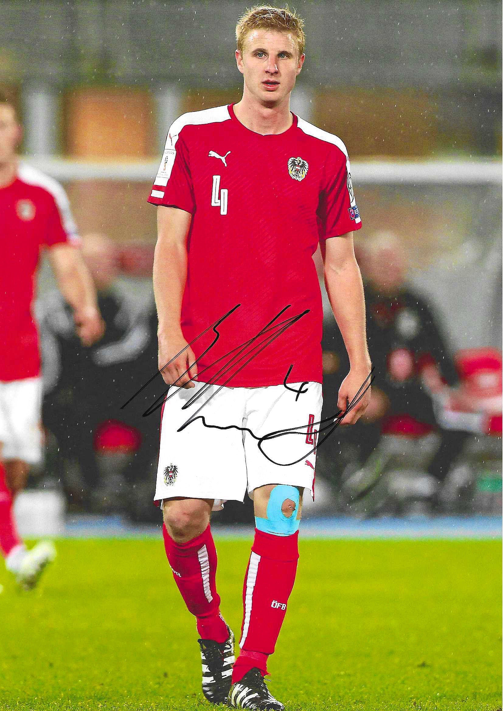 Martin Hinteregger - Frankfurt & Austria - Signed A4 Photo