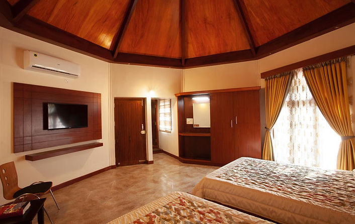 WhatsApp Image 2025-11-19 at 20.05.46 (1).jpeg