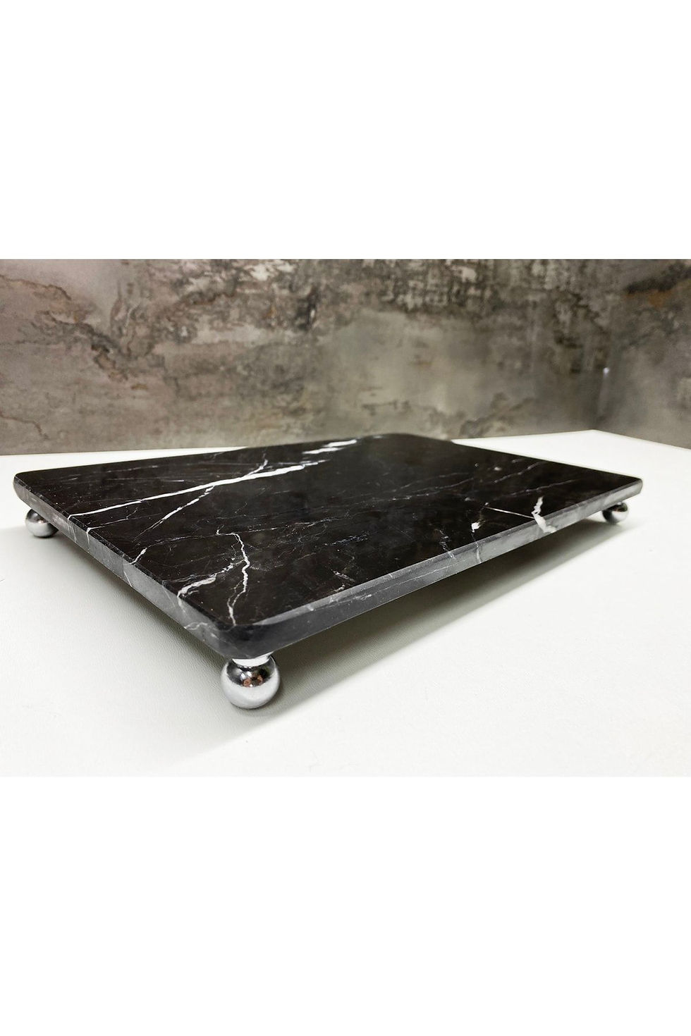 Miniaturbild: Natural Black Marble Presentation & Service 20x30cm Silver Ball Foot