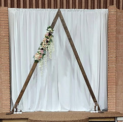 triangle arch