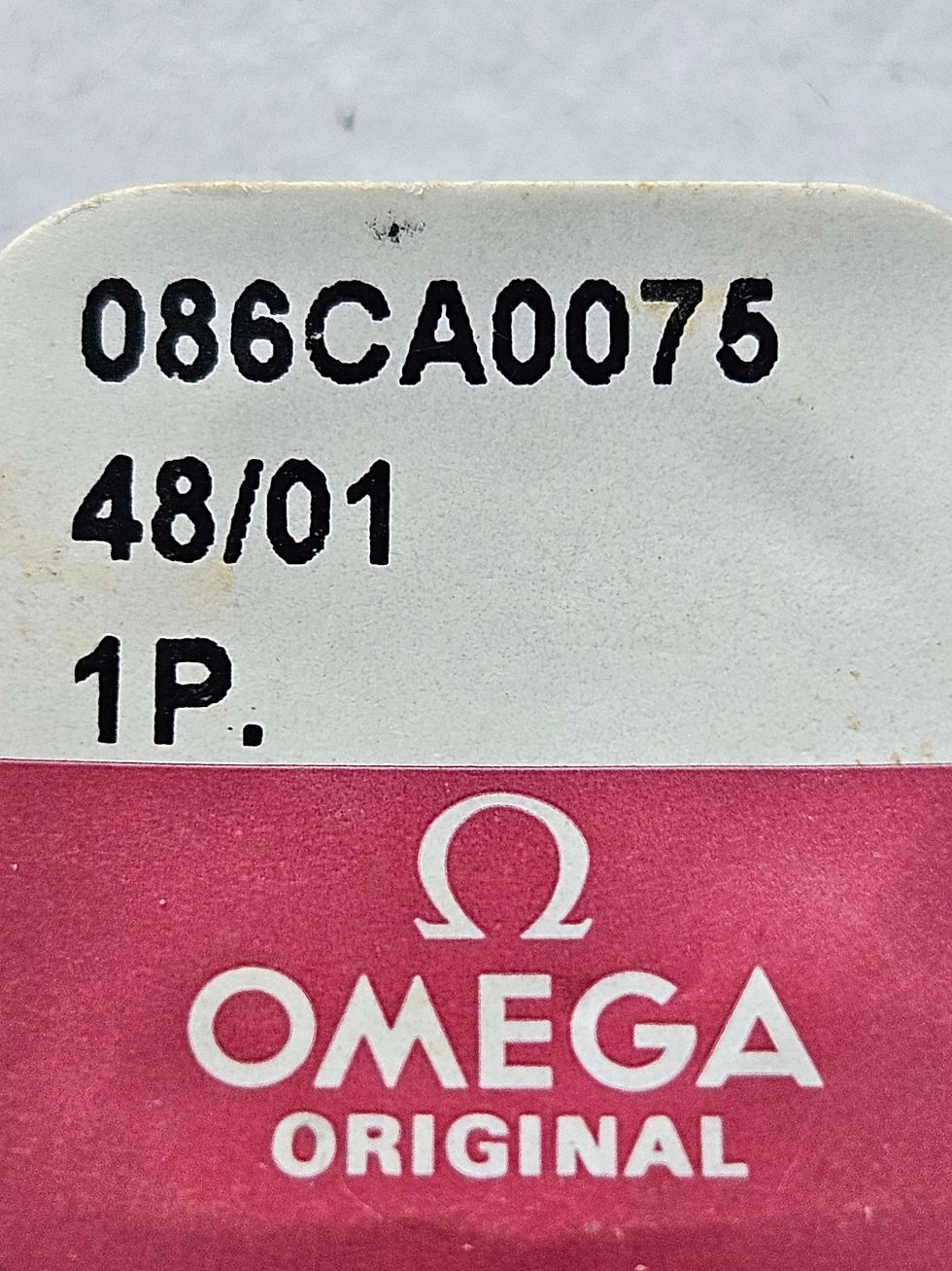 Thumbnail: 086ca0075 Omega 41.5mm Seamaster 2398.80.00 18k Gold / Steel Pusher c.1164