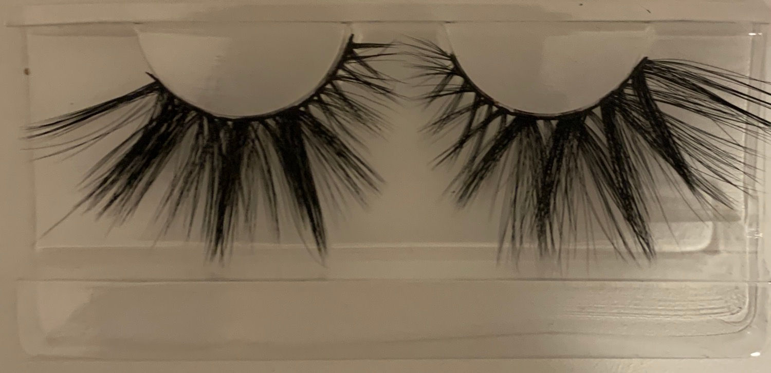 “It’s A Vibe” Mink Lashes