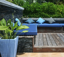 iStock_000003371070Small.jpg