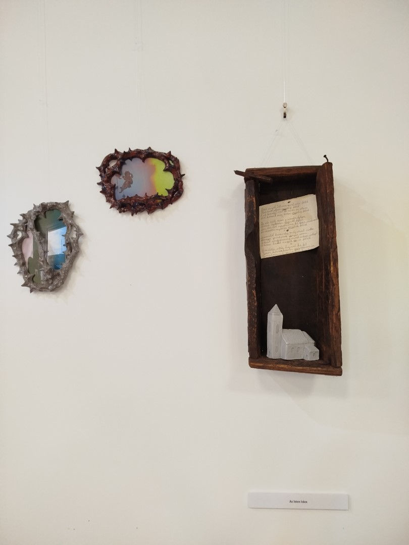 Three streets, three angels