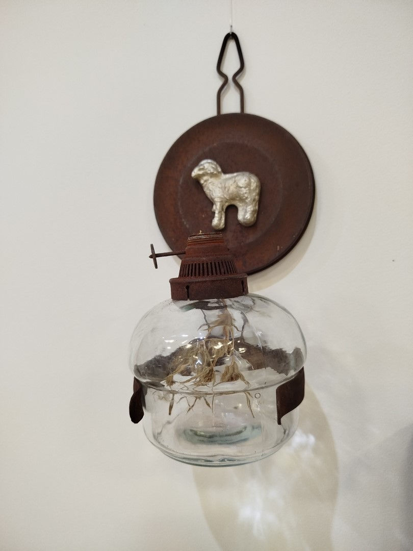 Three streets, three angels