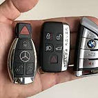 bmw keys.jpg