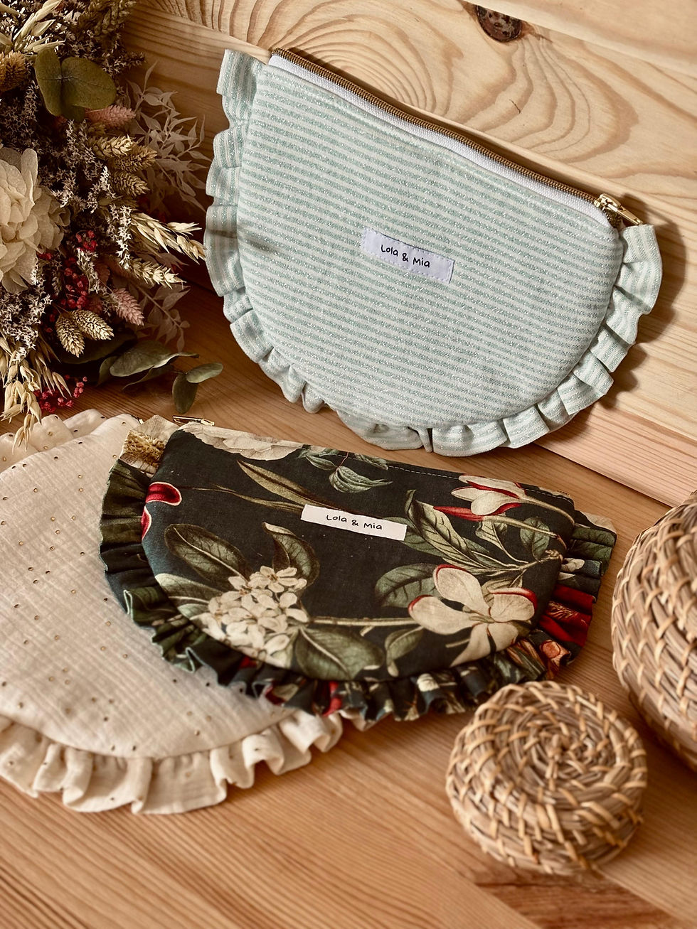 Miniature : POCHETTE PLATE A VOLANTS